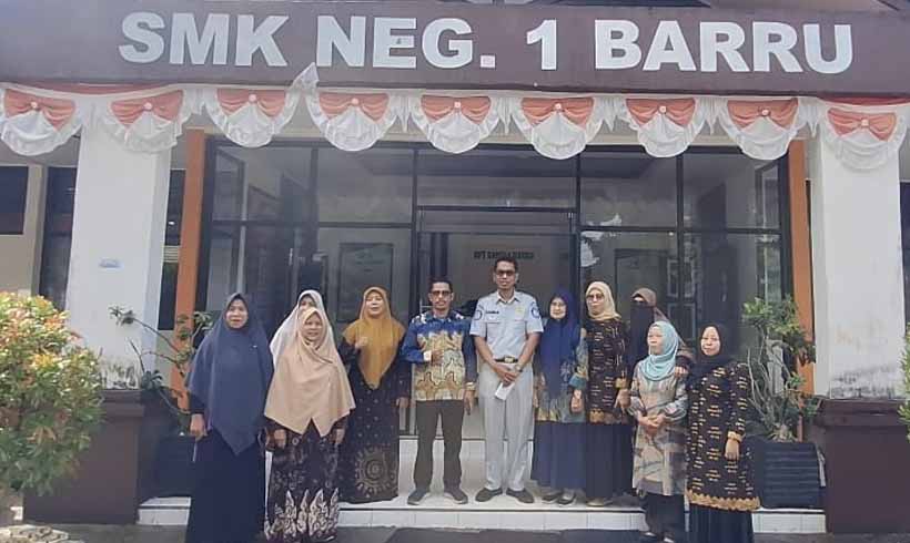 Ke SMK N 1 Barru