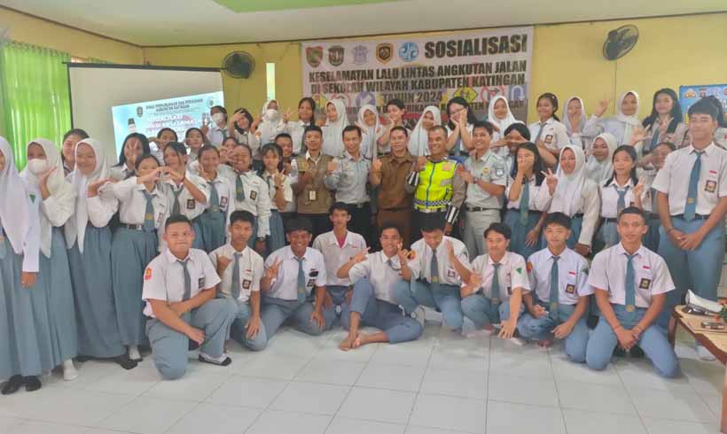 di SMA Negeri 1 Katingan Hilir