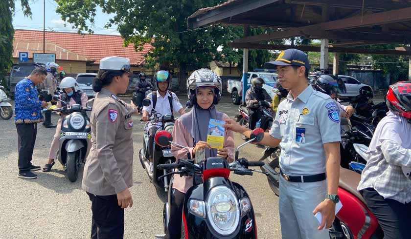 Pajak Kendaraan Bermotor