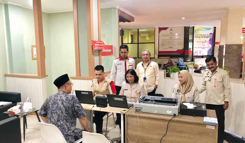 di RSUD Haji Jawa Timur di Surabaya