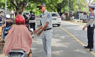 Mengikuti Operasi Gabungan