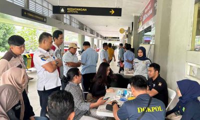 di Pelabuhan Sekupang