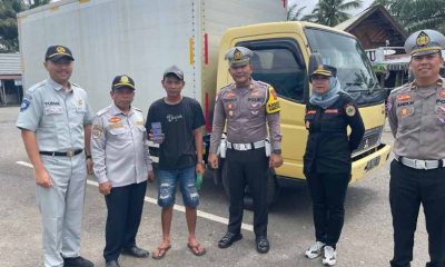 di Terminal Pasar Pendopo Pali