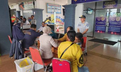 di Terminal W. A. Gara Palangka Raya