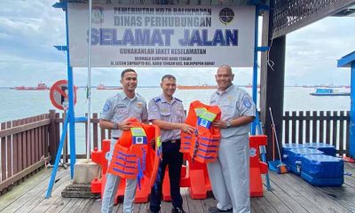 Penyerahan Life Jacket