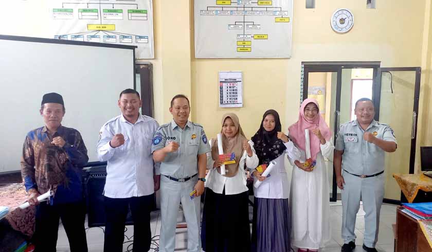 di SMK Mulia Tempeh Lumajang