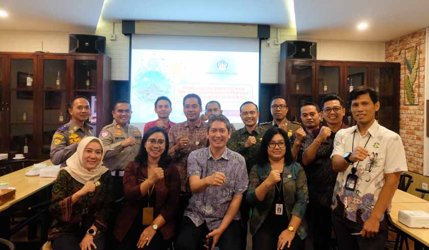 Bersama Pemerintah Kabupaten