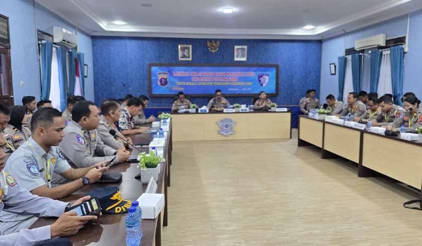 Latpraops Patuh Mahakam 2025