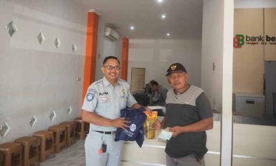 Membayar PKB dan SWDKLLJ