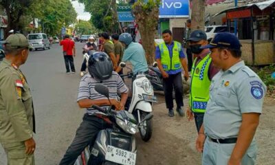 Kendaraan di Jembrana