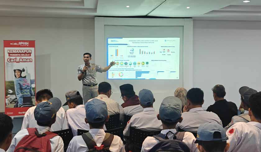 Pelajar SMK Tri Tunggal 45 Makassar