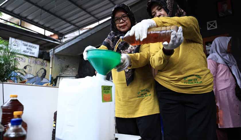 i Bagi 880 Warga Cilacap Selatan