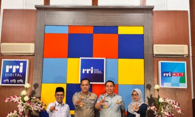 Modern yang Berkeselamatan