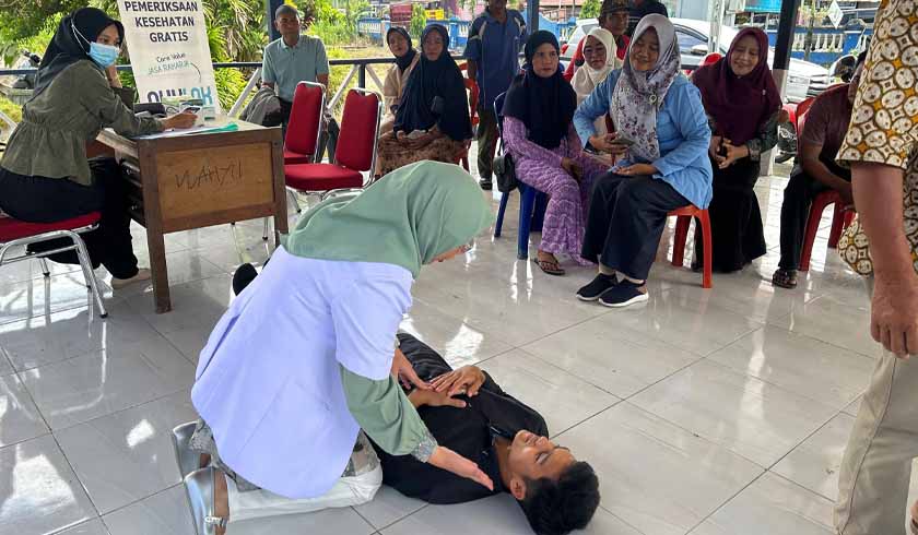 di Kecamatan Kalukku