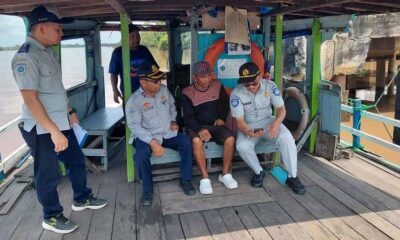 Penumpang Transportasi Sungai