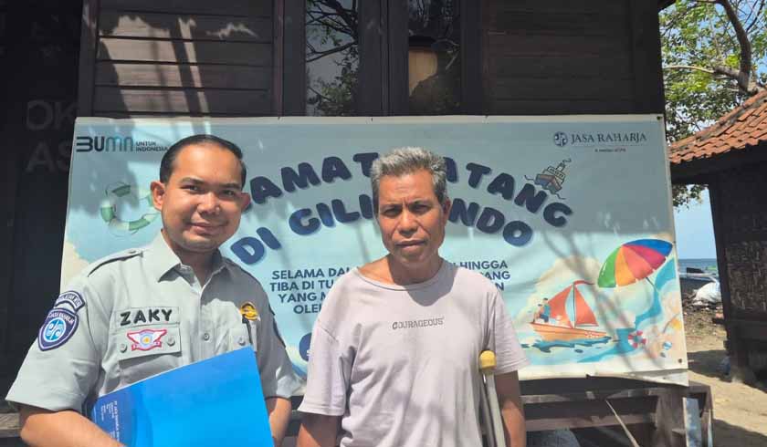 dan Penumpang Kapal Wisata