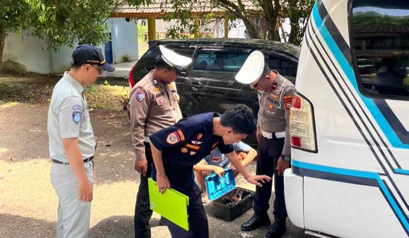 di Terminal Petta Ponggawae Kab. Bone